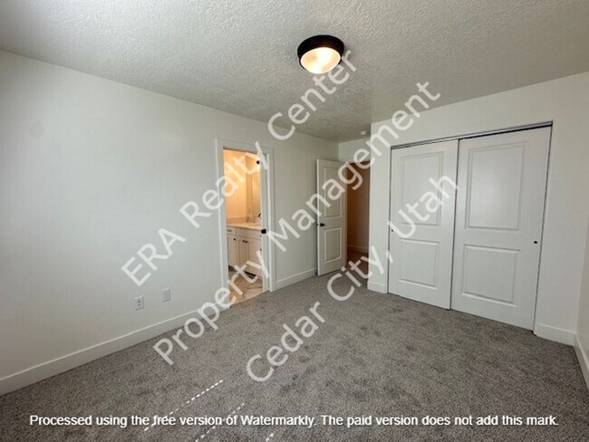 Building Photo - 4283 W Highway 56 #08