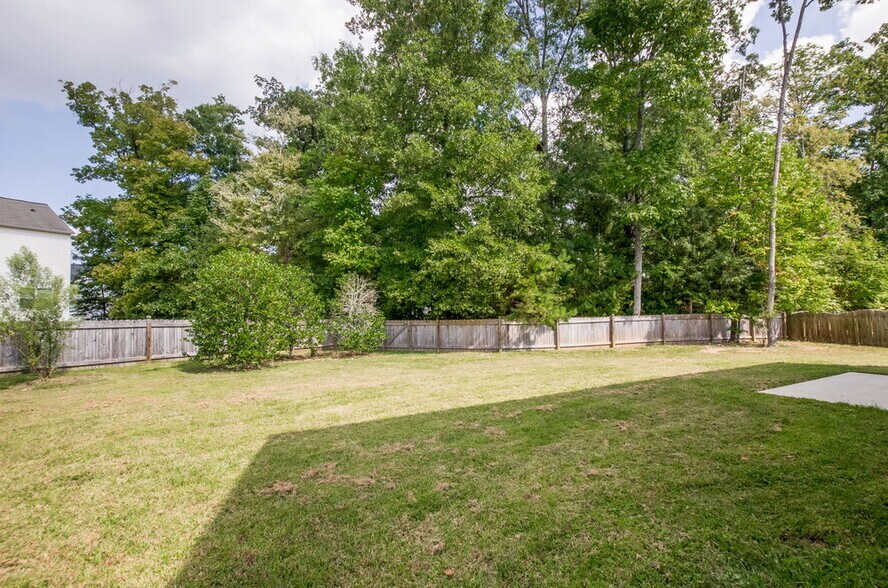 Building Photo - 10716 Norway Spruce Ct