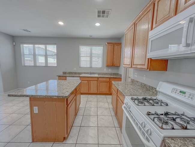 Building Photo - 5646 St Elias St