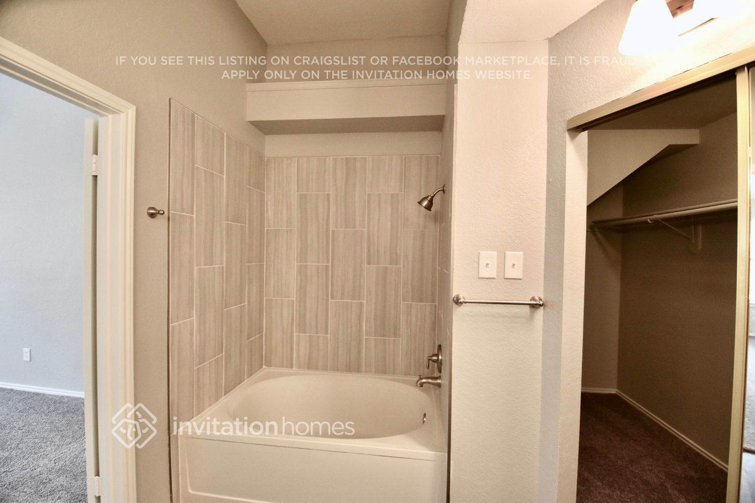Building Photo - 6929 Driffield Cir