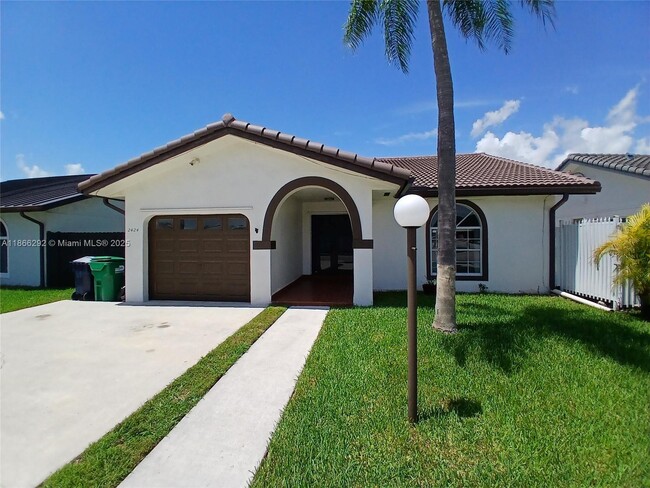 Building Photo - 2424 SW 143rd Pl