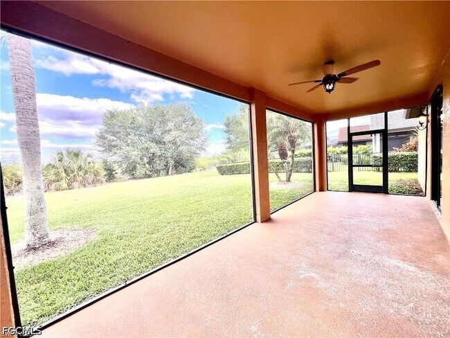 Building Photo - 12074 Country Day Cir