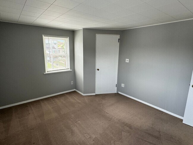 Building Photo - 517 Liberty St