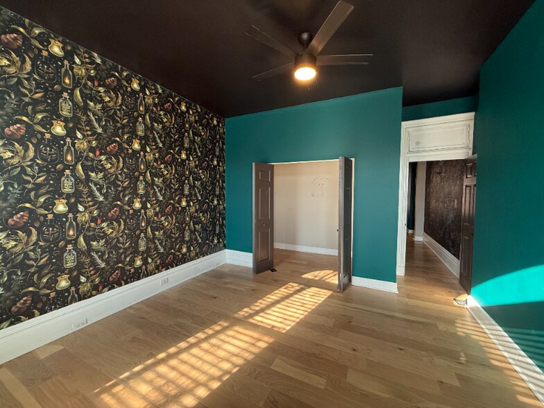 Building Photo - 466 Dayton St