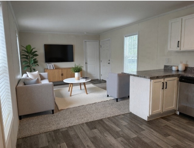 Building Photo - 1306 Scenic Dr