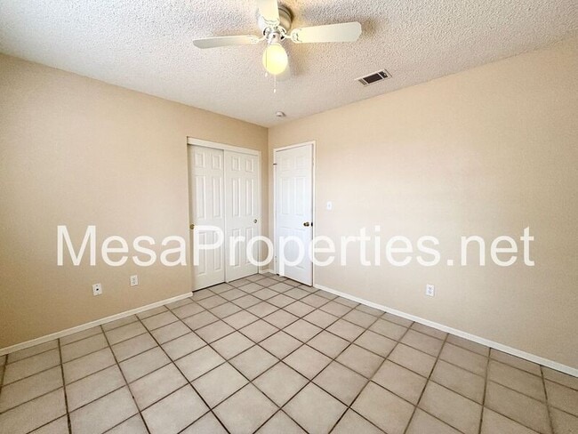 Building Photo - 16578 Odell Ave
