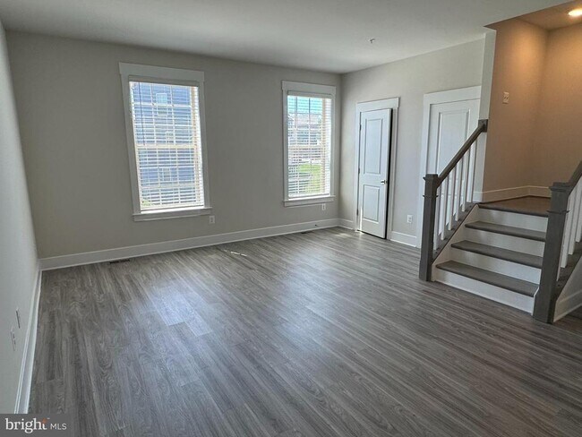 Building Photo - 2915 Osprey Way