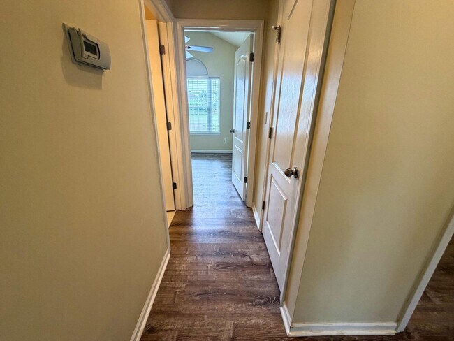 Building Photo - 4203 Spring Cress Dr