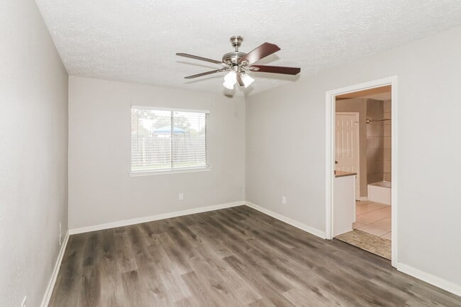 Building Photo - 1515 Windys Way