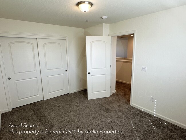 Building Photo - 1373 S Autumn Breeze Ct