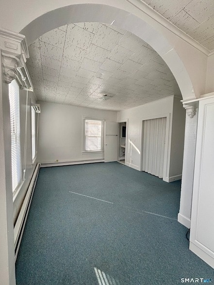 Building Photo - 73 Peck St