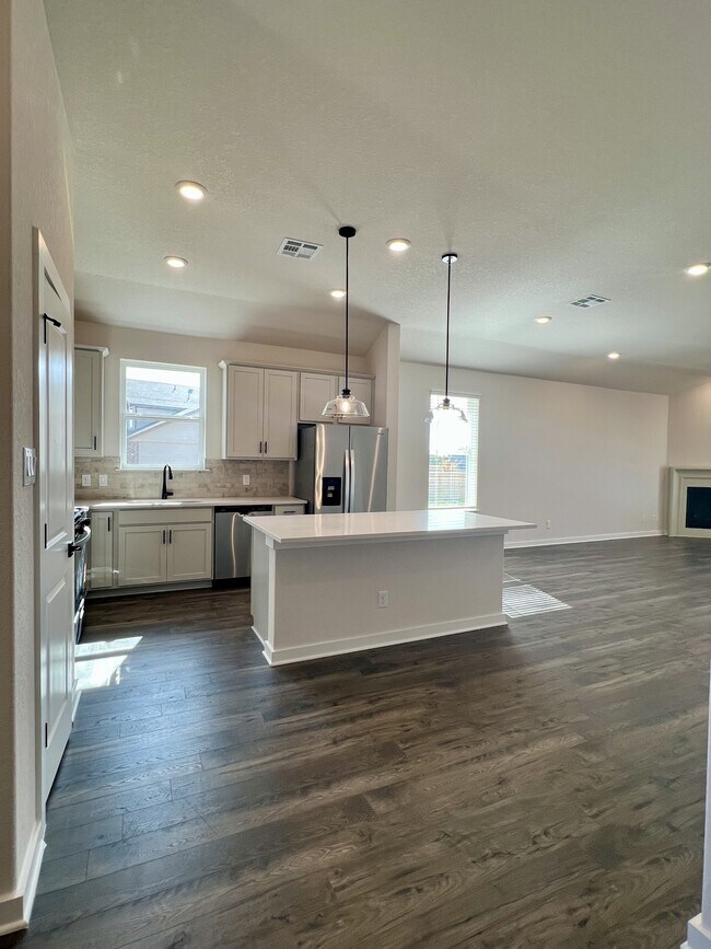 Building Photo - 6415 Penny Path