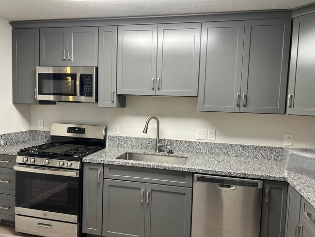 Primary Photo - **READY FOR MOVE IN** Sparks Duplex