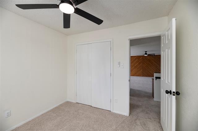 Building Photo - 2621 Pinehurst Dr