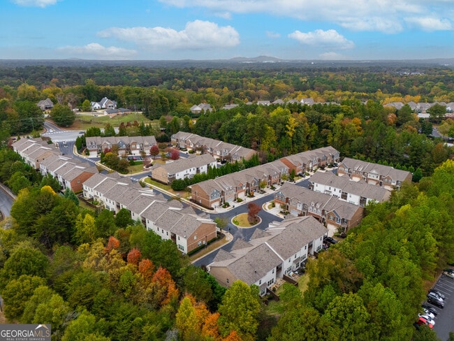 Building Photo - 2483 Norwood Dr SE