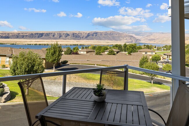 Building Photo - 9287 Riverview Way NW