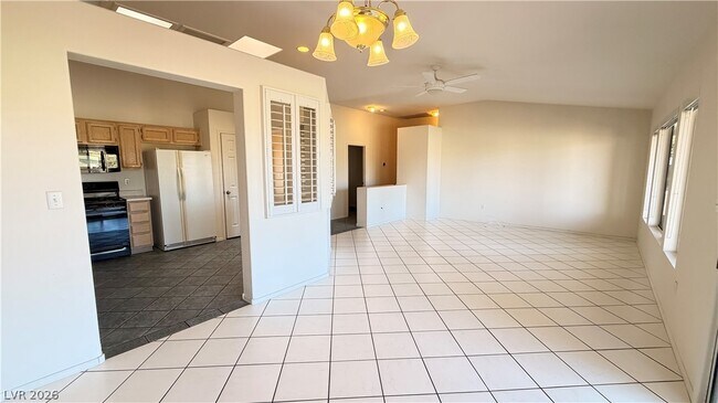 Building Photo - 2066 Poppywood Ave
