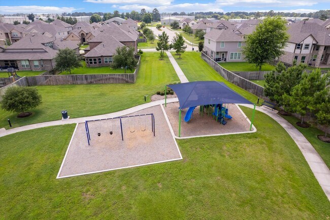 Building Photo - 11251 Stirton Dr