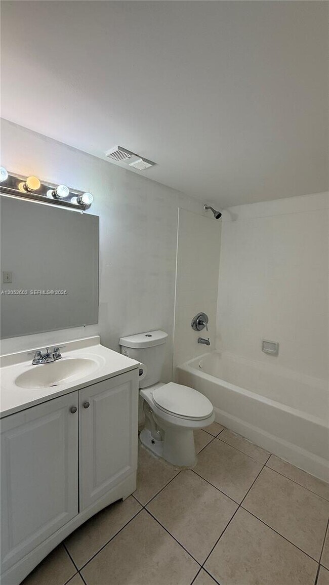 Building Photo - 1163 Lake Terry Dr
