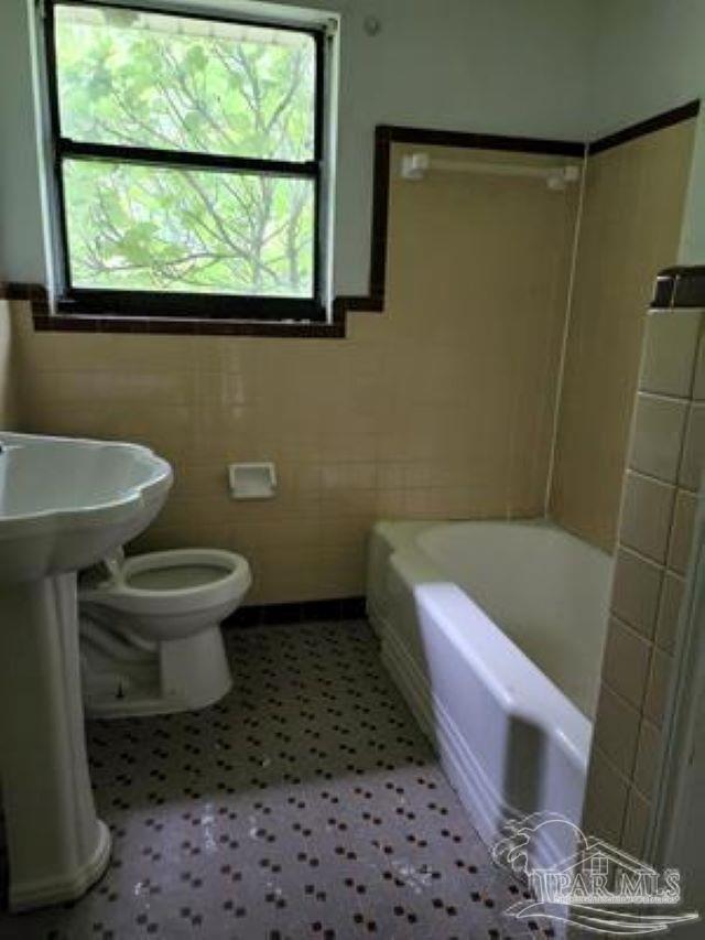 Building Photo - 1802 Peyton Dr