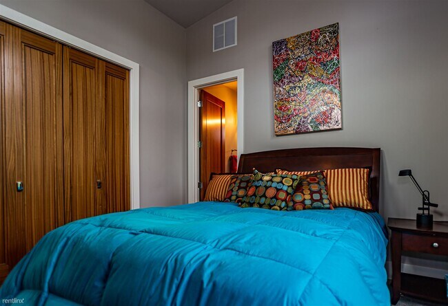Building Photo - 3 br, 4 bath House - 4101 Williams Avenue ...