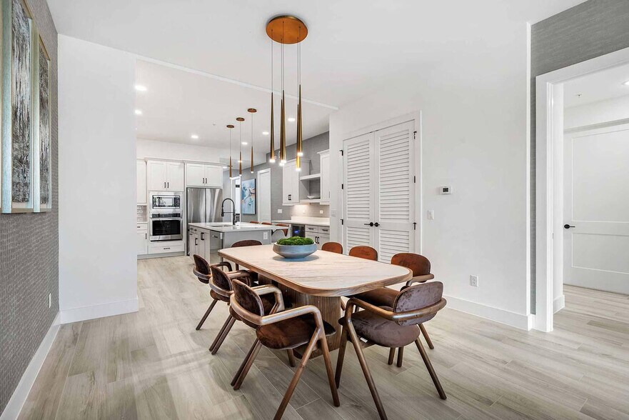 Building Photo - 3051 Hafen Ln