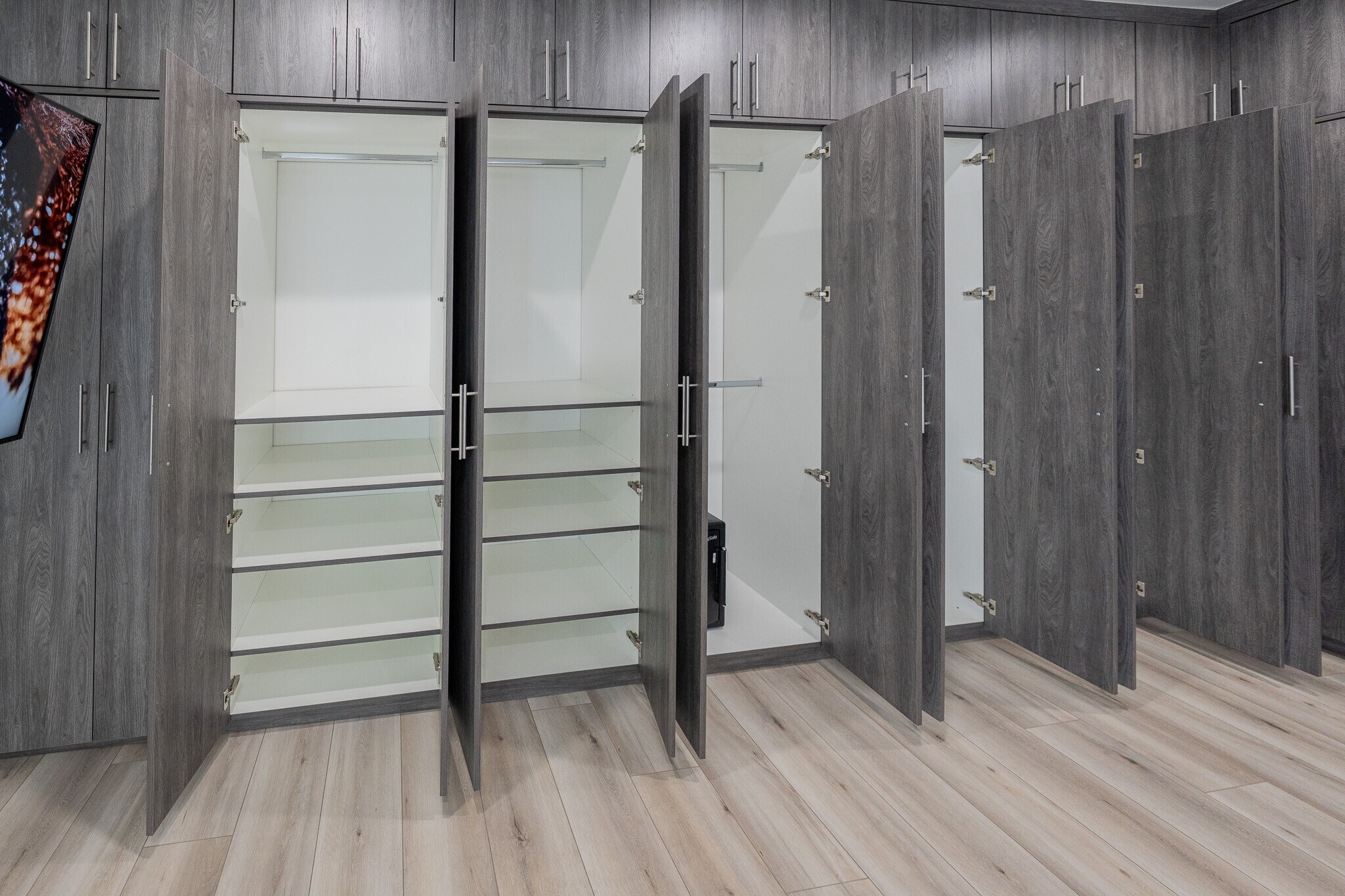 Building Photo - 6907 Estepa Dr