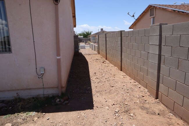 Building Photo - Hear The Songbirds Sing!