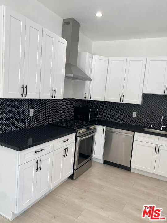 Building Photo - 7622 Pomelo Dr