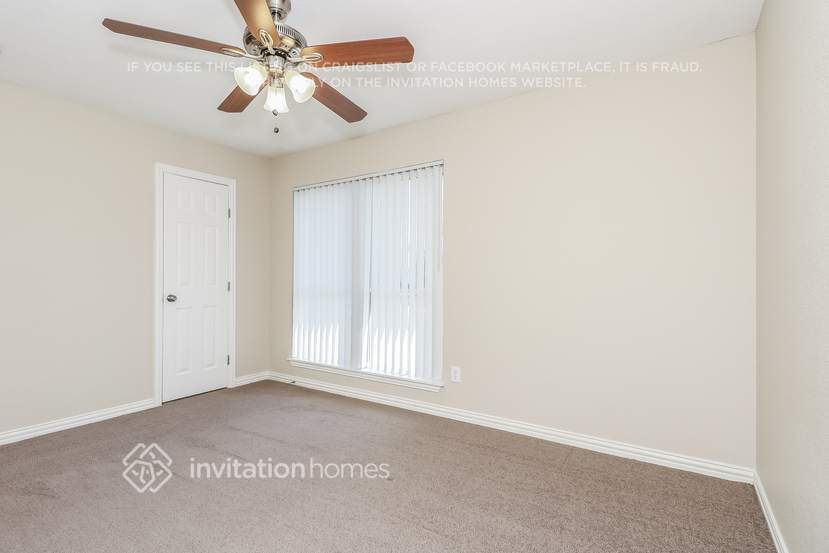 Building Photo - 6402 Big Springs Dr