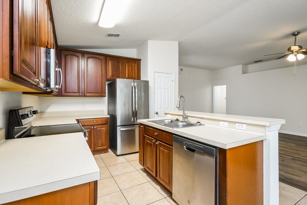 Building Photo - 2258 Meadow Oak Cir