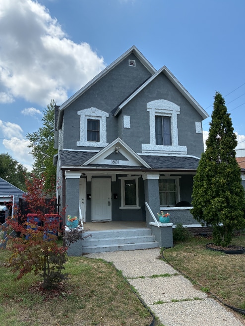 Building Photo - 1801 College Ave SE
