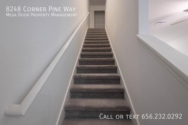 Building Photo - 8248 Corner Pine Way-