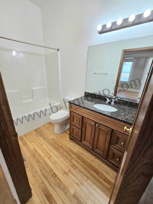 Building Photo - Washer & Dryer Now Provided