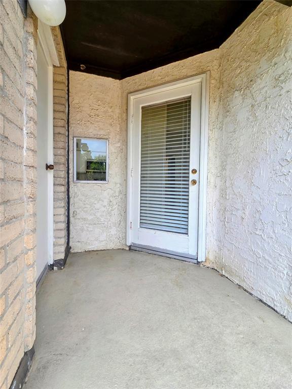 Building Photo - 2021 Spenwick Dr