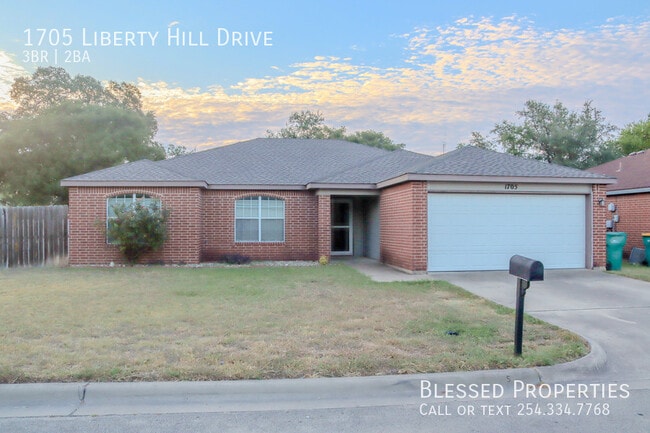 Building Photo - 1705 Liberty Hill Dr