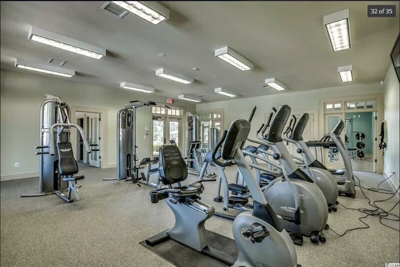 Building Photo - 527 Redleaf Rose Dr