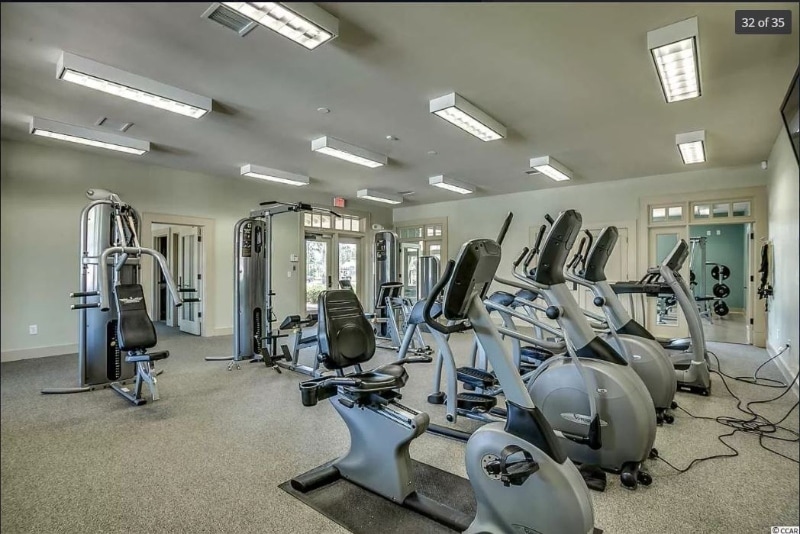 Building Photo - 5527 Redleaf Rose Dr