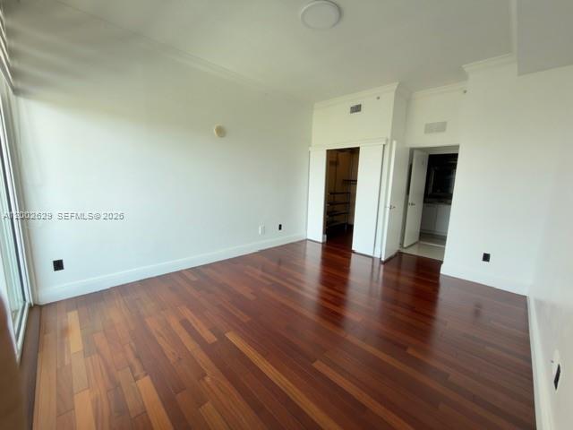 Building Photo - 2525 SW 3rd Ave