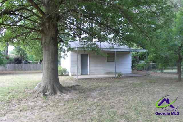 Building Photo - 203 Avalon Dr
