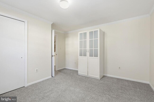 Building Photo - 3931 Tallow Tree Pl