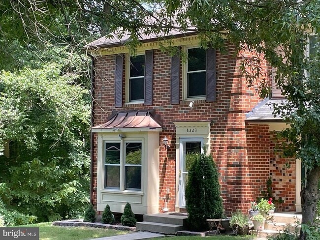 Building Photo - 6223 Rathlin Dr