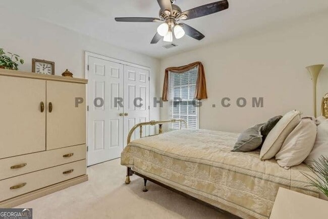 Building Photo - 3210 Kittiwake Cir