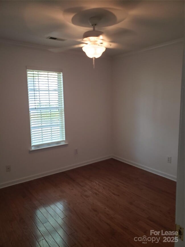 Building Photo - 9302 Winston Hall Ct