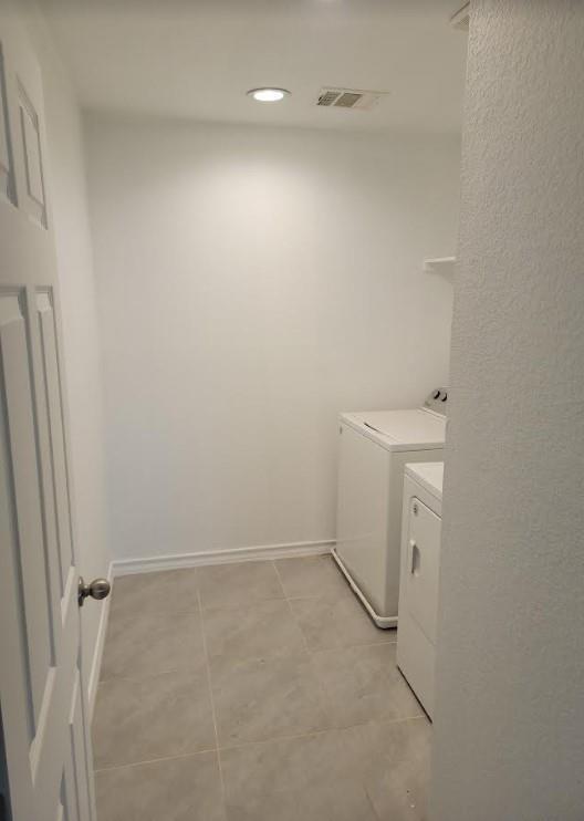 Building Photo - 213 Mary Max Cir