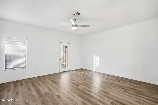 Building Photo - 18804 N 33rd Dr