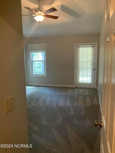 Building Photo - 30 Winchester Rd