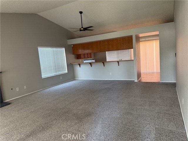 Building Photo - 6275 Meadowbrook Ln