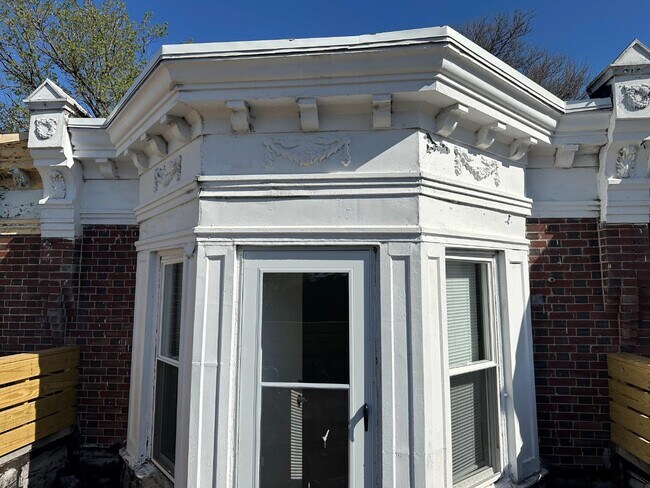 Building Photo - 2029 Chelten Ave