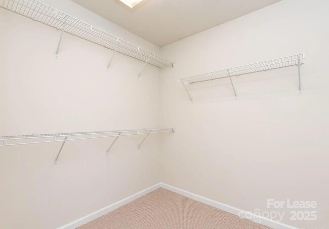 Building Photo - 16115 Annahill Court